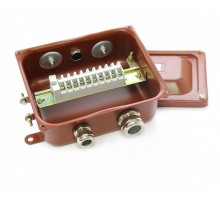 КЗНС-16 У2 IP54 пластиковый ввод (zeta30317)