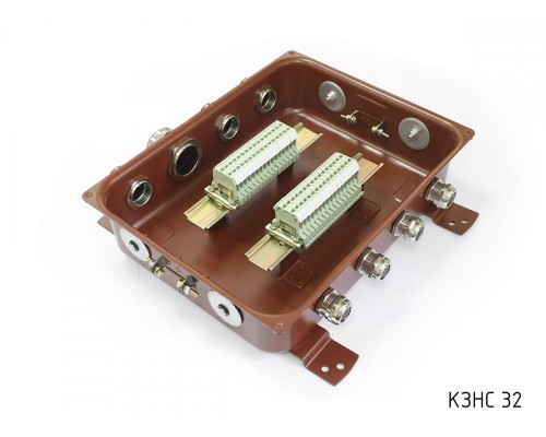 КЗНС-32 У2 IP54 пластиковый ввод (zeta30357)