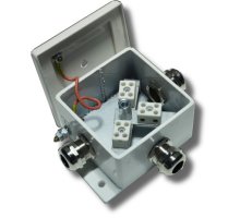 КМ-О (6к)-IP66 три ввода