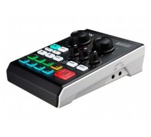 UC8000-AT