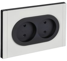 FORTE&PIANO Розетка 2-местная FP225M без заземления с защитными шторками безвинтовое крепление скрытой установки 10А металл белый (FP-R23-10-1-M-K01)
